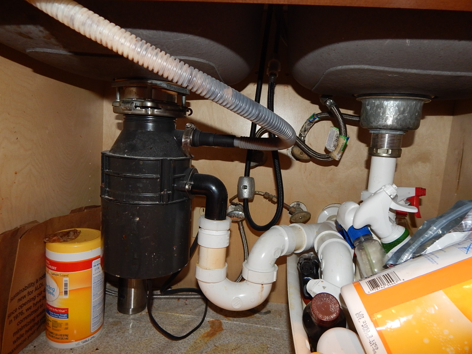 Under-sink plumbing